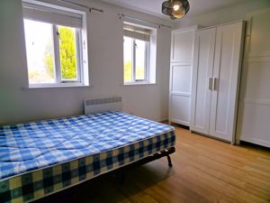 Photo 10- click for photo gallery